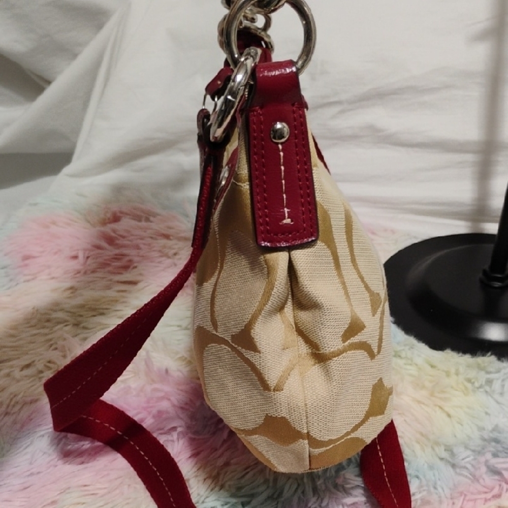 SALE! NWOT Coach Red & Tan Demi Stripe Shoulder/Crossbody Bag - Picture 8 of 14